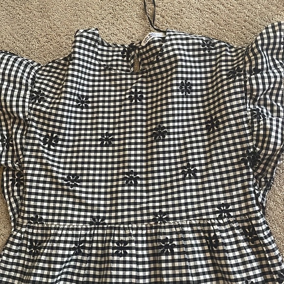 BOGO Zara cute babydoll dress - Picture 3 of 5
